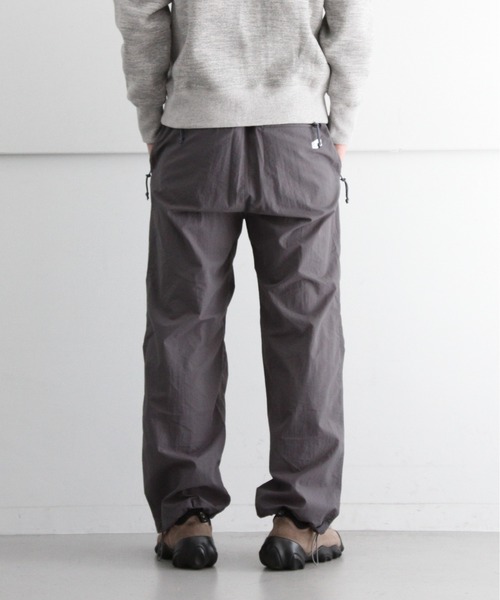 パンツ AKM STRETCH NYLON RIB SLACKS AKM】STRETCH NYLON RIB SLACKS -KHAKI- | AKM［エイケイエム