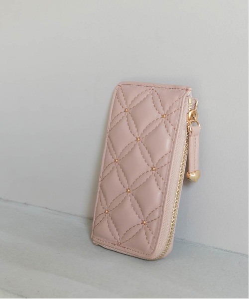 RANDA（ランダ）の「キルティングｘスタッズ フラグメントケース（カードケース・レディース・ピンク/アイボリー/ブラック/シルバー・FREE）」の6枚目の写真