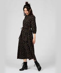 To b. by agnes b.（トゥービーバイアニエスベー）の「スプラッシュ