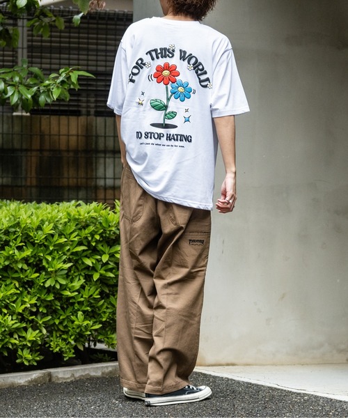 JOHN'S CLOSET（ジョンズクローゼット）の「【13】アソート発砲バックプリント BIGTシャツ（Tシャツ/カットソー・メンズ・ピンク/ホワイト系その他/ブルー系その他/オレンジ/ホワイト系その他2/ブラック系その他/ブルー/オフホワイト/ブラック系その他2/ブラック・LARGE/MEDIUM）」の18枚目の写真