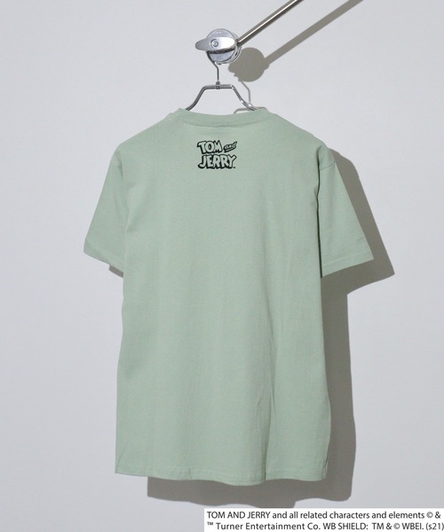Tom&Jerry(トムアンドジェリー)の「トムとジェリープリント柄 オーバーサイズ半袖Tシャツ(Tシャツ/カットソー・メンズ・ベージュ/ミント/モカ/ラベンダー/チャコール/ブラウン系/パープル系/ライトグリーン系/ベージュ系/オフホワイト/チャコールグレー/ホワイト系・M/L/XL)」の17枚目の写真