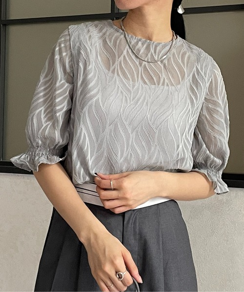 Thevon（ゼボン）の「シアージャガード袖ギャザーブラウス（シャツ/ブラウス・レディース・アイボリー/ライム/ブルー/グレー・FREE）」の13枚目の写真