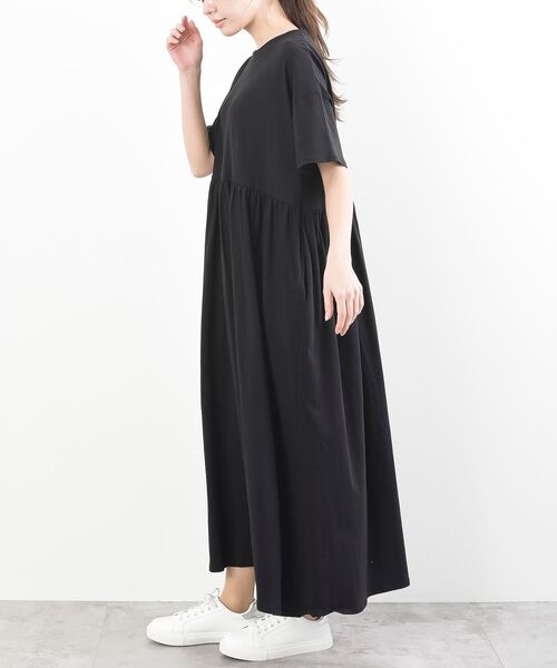 rps(アールピーエス)の「ウエストギャザーフレアーカットワンピース(ワンピース・レディース・ブラック/ブルー/チャコールグレー・M/フリー)」の19枚目の写真