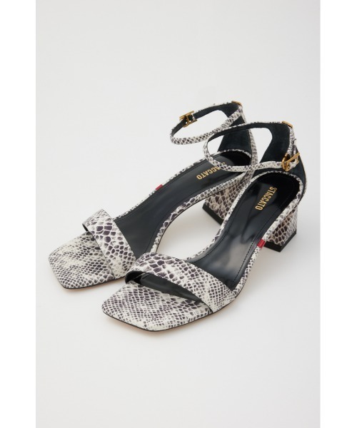 STACCATO(スタッカート)の「モタルドローヒールサンダル(サンダル・レディース・ホワイト・24.5cm/24cm/23.5cm/23cm/22.5cm)」の2枚目の写真