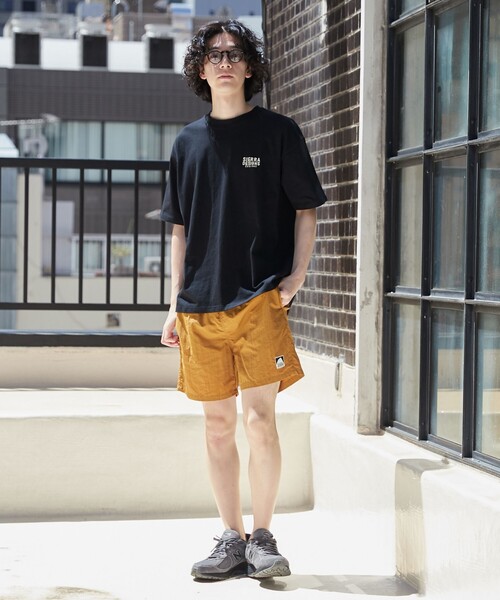 SIERRA DESIGNS（シェラデザイン）の「SIERRA DESIGNS（シエラデザインズ）別注ナイロンイージーショーツ（その他パンツ・メンズ・ベージュ/ブラック・M/L/XL）」の11枚目の写真