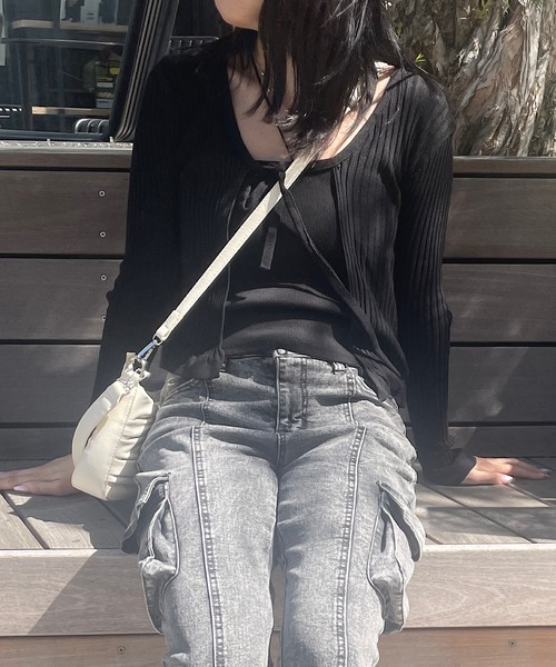 ROGER AND RAW（ロジャーアンドロウ）の「リボンカーディガン（カーディガン/ボレロ・レディース・ホワイト/ブラック/ピンク/グレー・FREE）」の3枚目の写真