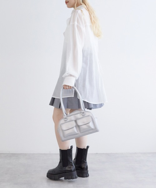 w closet（ダブルクローゼット）の「シアー後ろリボンロングシャツ