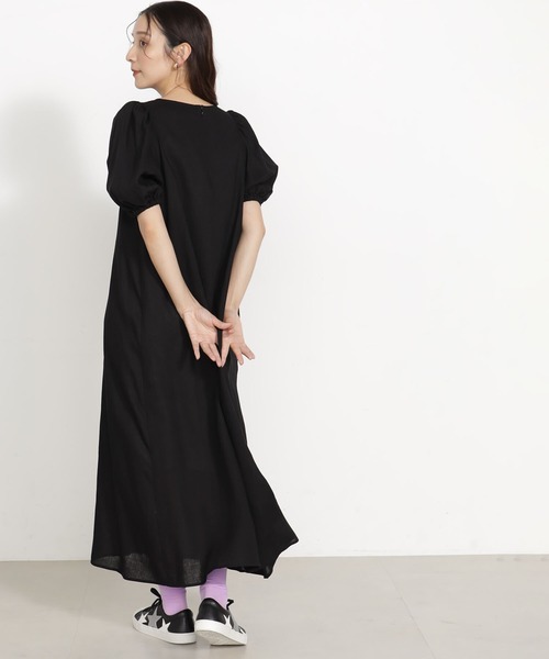 FOUND GOOD(ファウンドグッド)の「麻レーヨンパフスリーブワンピース(ワンピース・レディース・ブラック/ベージュ/グレー系8/ピンク系5・S/M/L)」の6枚目の写真