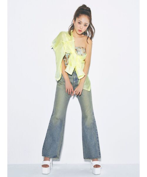 GYDA（ジェイダ）の「SHEERショートシャツ（シャツ/ブラウス・レディース・イエロー/オフホワイト/その他1・FREE）」の12枚目の写真