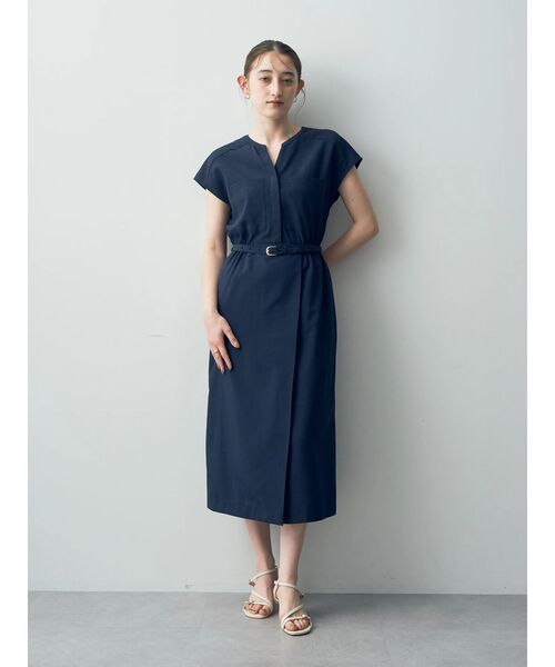 YECCA VECCA（イェッカヴェッカ）の「ポケットデザインワンピース（ワンピース・レディース・グレイッシュベージュ/グリーン/ネイビー・FREE）」の6枚目の写真