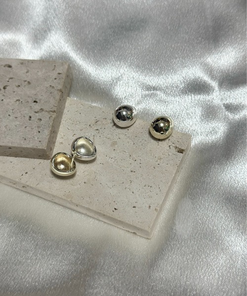 Burner（バーナー）の「【CHI SELECT】ドロップ ピアス シンプル chi-pierce-00506 U【GBT】（ピアス（両耳用）・レディース・ゴールド/シルバー・FREE）」の3枚目の写真