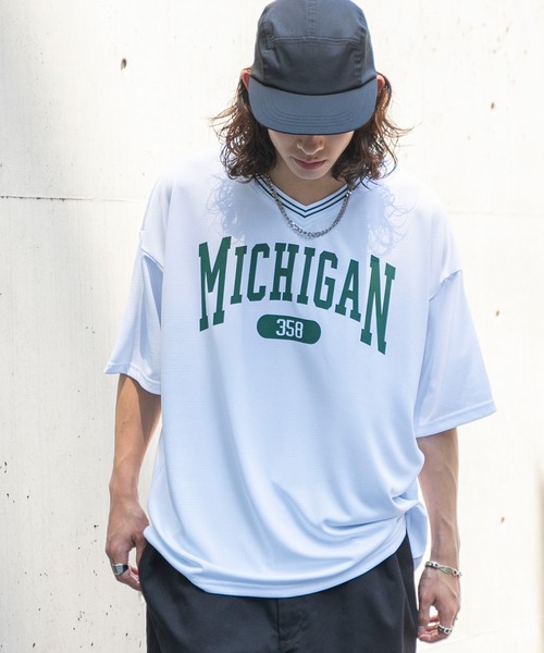 WEGO（ウィゴー）の「WEGO/アクセ付きラインリブメッシュプルオーバー（Tシャツ/カットソー・メンズ・ホワイト/ネイビー/ダークグリーン/ブラック・MEDIUM/LARGE）」の21枚目の写真