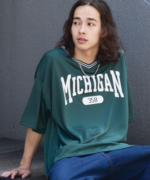 WEGO（ウィゴー）の「WEGO/アクセ付きラインリブメッシュプルオーバー（Tシャツ/カットソー・メンズ・ホワイト/ネイビー/ダークグリーン/ブラック・MEDIUM/LARGE）」の6枚目の写真