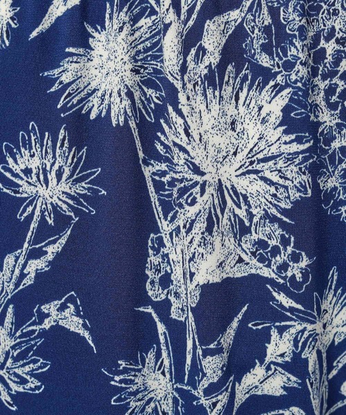 SHOO・LA・RUE（シューラルー）の「プリントイージーパンツ（その他パンツ・レディース・ブラック系/モスグリーン系/ブラック系6/ブルー系その他7・02/03/04）」の22枚目の写真