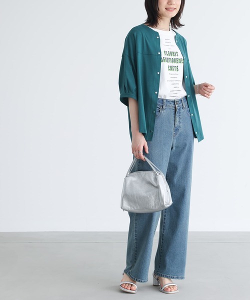 n'OrLABEL(ノアールレーベル)の「『ロゴフレンチスリーブTシャツ』(Tシャツ/カットソー・レディース・オフホワイト/グレイッシュブルー/チャコール・1/2)」の8枚目の写真