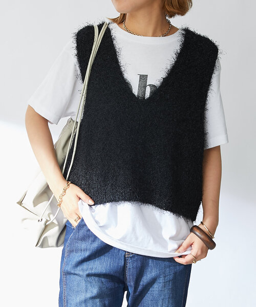 un dix cors（アンディコール）の「シャギーVベスト（ベスト・レディース・ブラック/ライトグレー・FREE）」の4枚目の写真