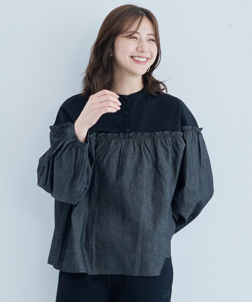 Arnold Palmer（アーノルドパーマー）の「フリル ヨークドッキング プルオーバー（シャツ/ブラウス・レディース・ブラック/アイボリー/ネイビー・L/M/S）」の3枚目の写真