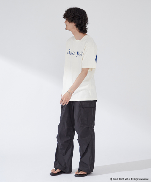 sonic youth（ソニックユース）の「SONIC YOUTH GOO 別注Tシャツ（Tシャツ/カットソー・メンズ・ブラック系その他/ホワイト・LARGE/MEDIUM）」の15枚目の写真