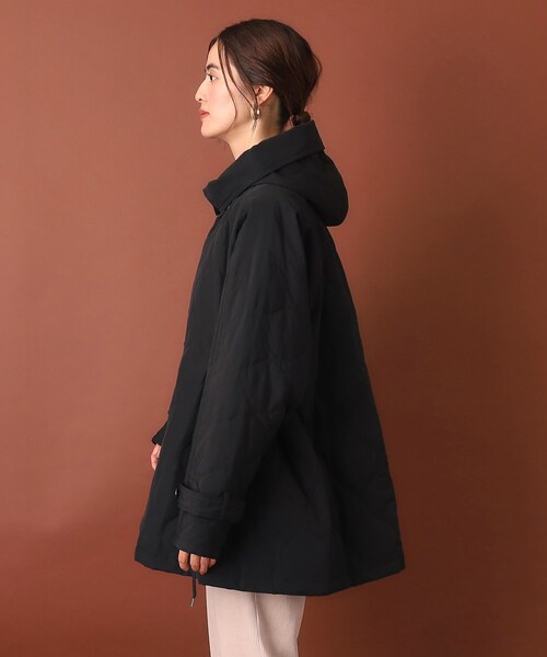 DRESSTERIOR(ドレステリア)の「◆VACHEMENT(ヴァシュモン)リサイクル60/40クロスキルティングコート(その他アウター・レディース・ブラック・00)」の13枚目の写真