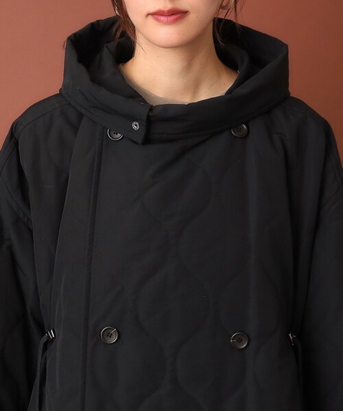 DRESSTERIOR(ドレステリア)の「◆VACHEMENT(ヴァシュモン)リサイクル60/40クロスキルティングコート(その他アウター・レディース・ブラック・00)」の15枚目の写真