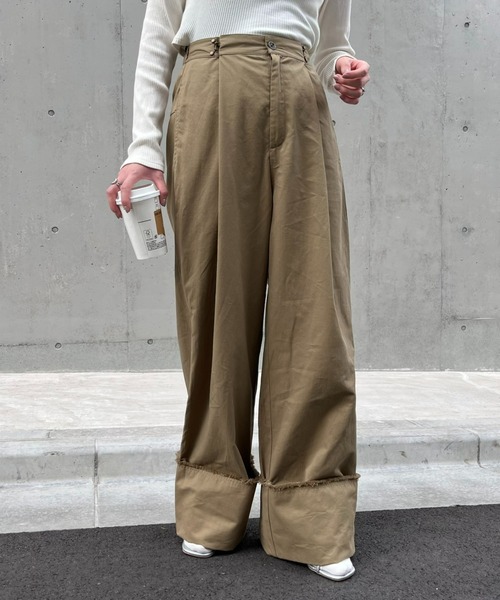 CIAOPANIC TYPY(チャオパニックティピー)の「タックチノ折り返しワイドストレートパンツ(チノパンツ・レディース・カーキ/ブラック/ベージュ・MEDIUM/SMALL)」の8枚目の写真