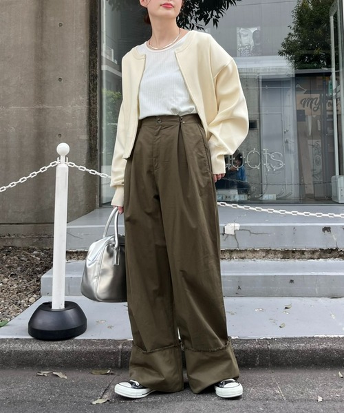 CIAOPANIC TYPY(チャオパニックティピー)の「タックチノ折り返しワイドストレートパンツ(チノパンツ・レディース・カーキ/ブラック/ベージュ・MEDIUM/SMALL)」の18枚目の写真