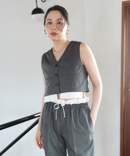 design pocket stripe vest / ピンストライプデザインポケットベスト