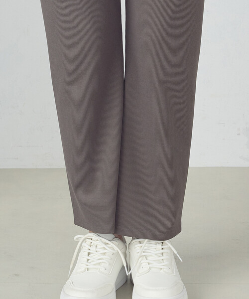 COMME CA ISM(コムサイズム)の「ジャカード ストレッチ セミフレアパンツ(その他パンツ・レディース・ブラック/グレー・MEDIUM/LARGE)」の8枚目の写真