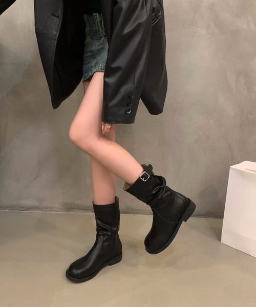 shoes365(シューズスリーシックスファイヴ)の「【shoes365】バックル付き 革ブーツ(ブーツ・レディース・ブラック/ブラウン・22.5cm/23.0cm/23.5cm/24.0cm/24.5cm/25.0cm)」の5枚目の写真