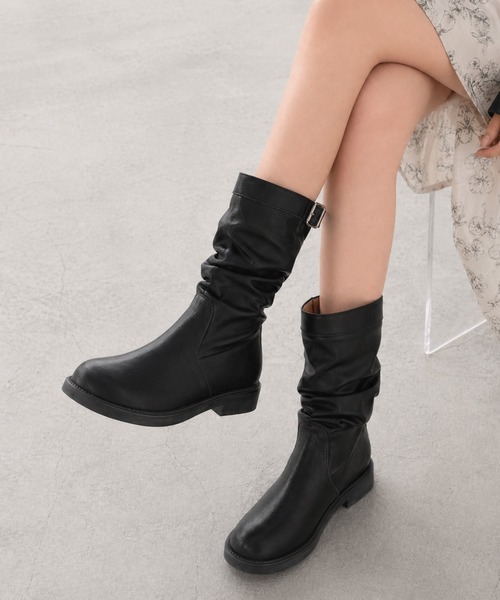 shoes365(シューズスリーシックスファイヴ)の「【shoes365】バックル付き 革ブーツ(ブーツ・レディース・ブラック/ブラウン・22.5cm/23.0cm/23.5cm/24.0cm/24.5cm/25.0cm)」の14枚目の写真