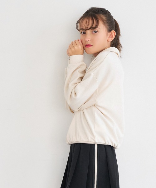 coca(coca)(コカ)の「キッズ ハーフジップ衿付きスウェット(スウェット・キッズ・アイボリー/ネイビー・150/130/140/120)」の5枚目の写真