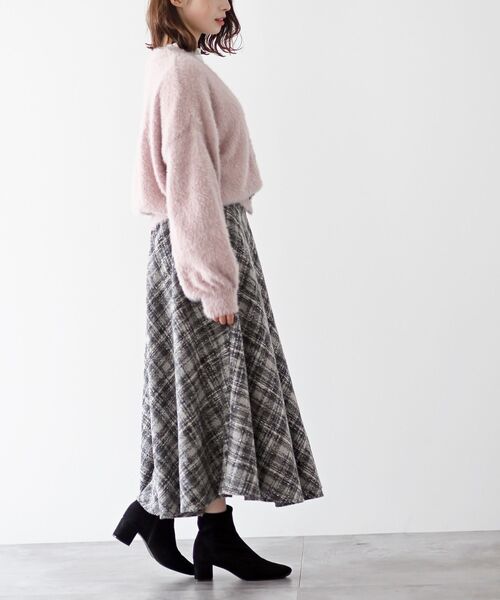 rps(アールピーエス)の「リボンボタンフェザーVネックカーディガン(カーディガン/ボレロ・レディース・アイボリー/ライトグレー/ピンク/パープル・フリー)」の22枚目の写真