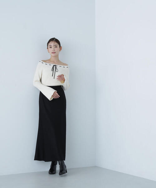 NATURAL BEAUTY BASIC(ナチュラルビューティーベーシック)の「◇【美人百花掲載】バイアスサテンナロースカート(スカート・レディース・ベージュ/チャコールグレー/ブラック・MEDIUM/SMALL)」の11枚目の写真