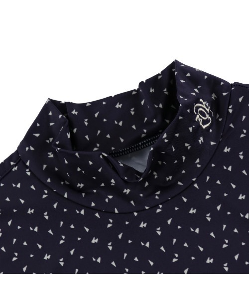 ZOY(ゾーイ)の「WOMENS トライアングルドットプリント 長袖モックネック(Tシャツ/カットソー・レディース・ネイビー・SMALL/MEDIUM/LARGE)」の4枚目の写真