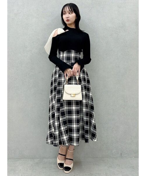 dazzlin（ダズリン）の「ワンショルリボンニットトップス（ニット/セーター・レディース・グレー/ブラック/オフホワイト・FREE）」の20枚目の写真