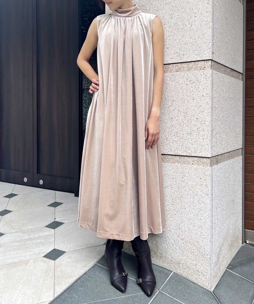 NOELA(ノエラ)の「【WEB限定】ベロアワンピース(ワンピース・レディース・ブラウン/ピンク/ベージュ・S/M)」の20枚目の写真