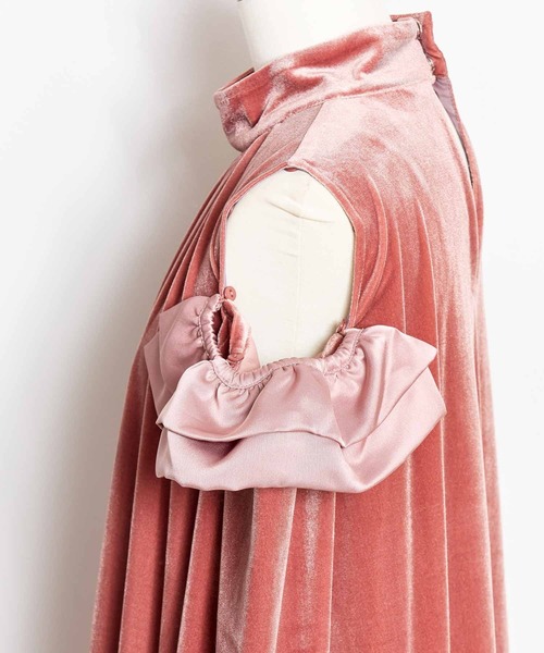 NOELA(ノエラ)の「【WEB限定】ベロアワンピース(ワンピース・レディース・ブラウン/ピンク/ベージュ・S/M)」の11枚目の写真