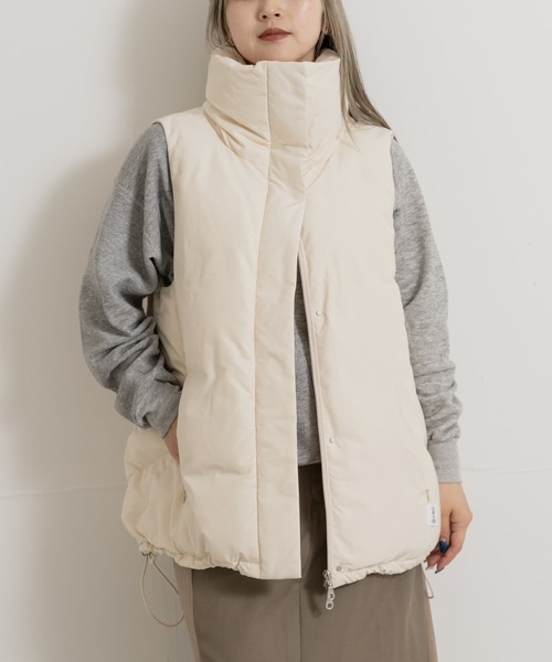 HYEIN SEO PADDED VEST ダウンベスト　アイボリー HYEIN SEO PADDED VEST ダウンベスト アイボリー