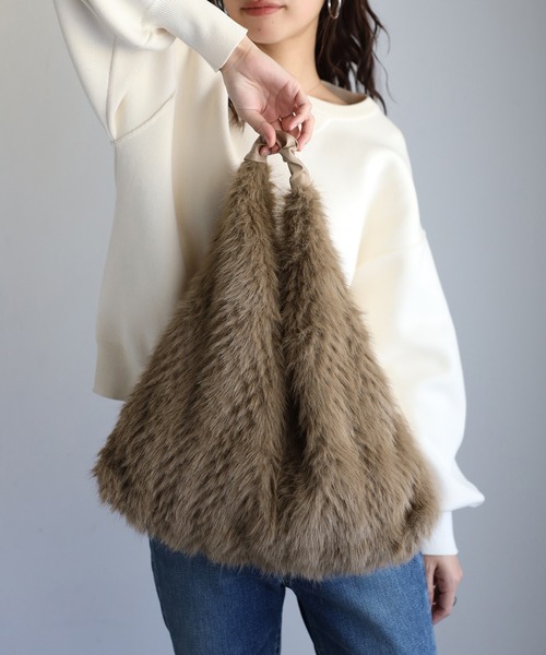 Bonjour Sagan（ボンジュールサガン）の「フェイクファーワンハンドルバッグ（ショルダーバッグ・レディース・モカ/ブラック・FREE）」の10枚目の写真