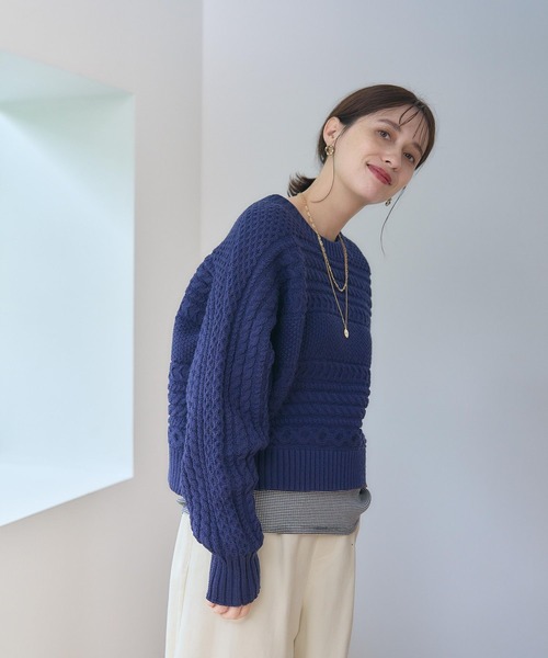 studio CLIP(スタディオクリップ)の「5ゲージふわ軽ラインケーブルプルオーバー(ニット/セーター・レディース・ネイビー/レッド/ナチュラル・FREE)」の18枚目の写真
