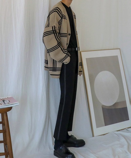 NOWLE（ノウル）の「【NOWLE】Vネック チェック柄 ニット カーディガン（カーディガン/ボレロ・メンズ・ベージュ/マスタード/ブラック・MEDIUM/LARGE/X-LARGE）」の9枚目の写真