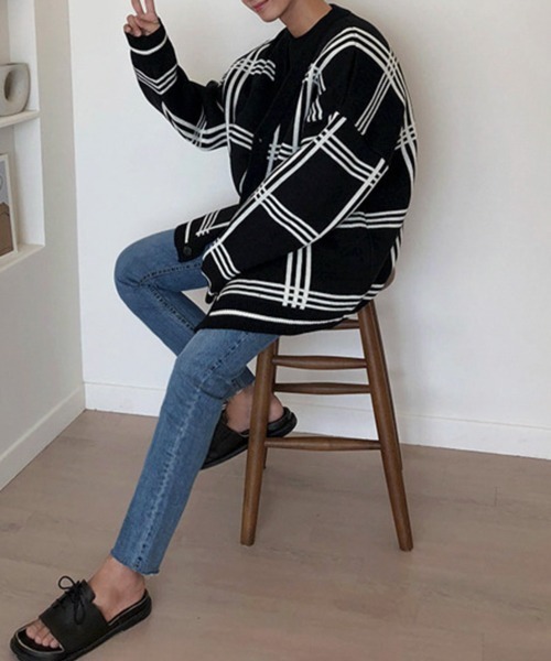 NOWLE（ノウル）の「【NOWLE】Vネック チェック柄 ニット カーディガン（カーディガン/ボレロ・メンズ・ベージュ/マスタード/ブラック・MEDIUM/LARGE/X-LARGE）」の21枚目の写真