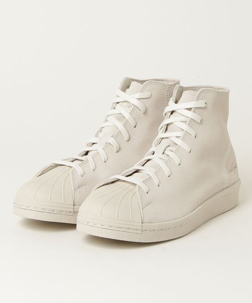 Y-3(ワイスリー)の「Y-3 PRO MODEL(スニーカー・メンズ・ホワイト系その他・23.5cm/25.5cm/26.0cm/26.5cm/27.0cm/27.5cm/28.0cm/22.5cm/24.5cm/28.5cm/24.0cm/23.0cm)」の2枚目の写真