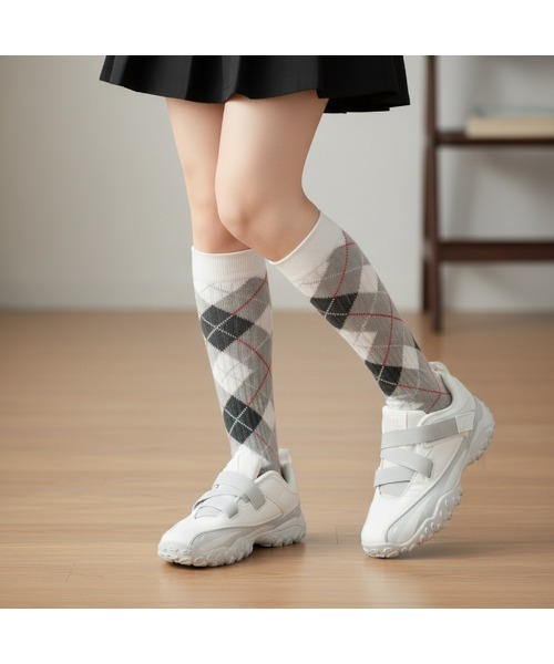 FILA（フィラ）の「FILA ECHAPPE vc（スニーカー・レディース・ブラック/ホワイト×グレー/グレー・24.0cm/23.0cm/28.0cm/27.0cm/26.0cm/25.0cm）」の2枚目の写真