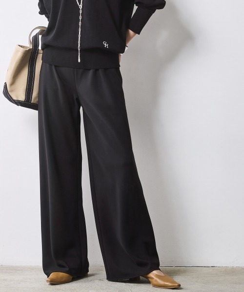 CHIC STYLE(シックスタイル)の「ストレートパンツ <大きいサイズ有>シックスタイル(その他パンツ・レディース・ベージュ系/ブラック・M/L/LL/3L/4L/5L)」の2枚目の写真