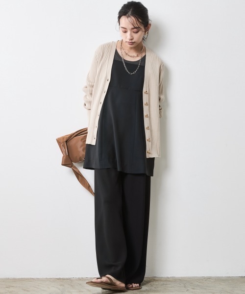 CHIC STYLE(シックスタイル)の「ストレートパンツ <大きいサイズ有>シックスタイル(その他パンツ・レディース・ベージュ系/ブラック・M/L/LL/3L/4L/5L)」の18枚目の写真