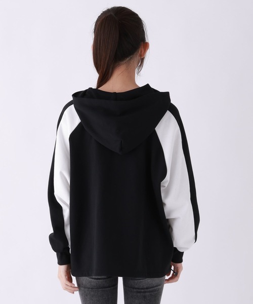 repipi armario（レピピ アルマリオ）の「ゲーミング裏毛ZIPパーカー（パーカー・キッズ・ブルー/グレー/ブラック・SMALL/MEDIUM/LARGE）」の9枚目の写真