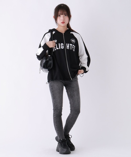repipi armario（レピピ アルマリオ）の「ゲーミング裏毛ZIPパーカー（パーカー・キッズ・ブルー/グレー/ブラック・SMALL/MEDIUM/LARGE）」の18枚目の写真