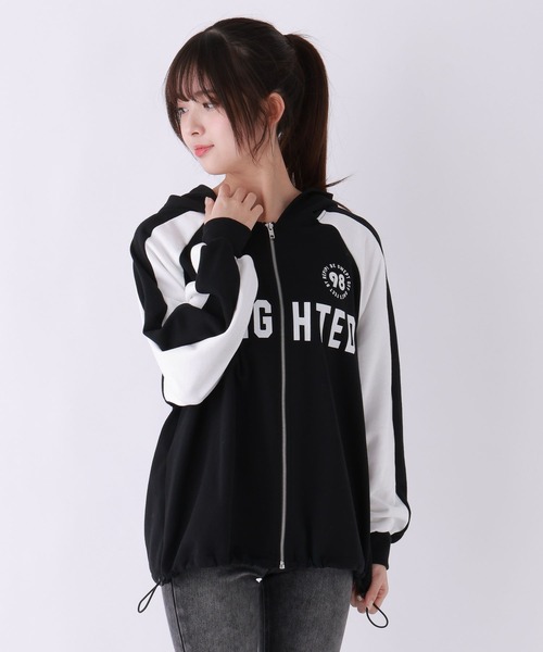 repipi armario（レピピ アルマリオ）の「ゲーミング裏毛ZIPパーカー（パーカー・キッズ・ブルー/グレー/ブラック・SMALL/MEDIUM/LARGE）」の19枚目の写真