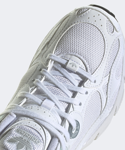 adidas Originals(アディダスオリジナルス)の「【adidas Originals/アディダスオリジナルス】ASTIR W IE9887(スニーカー・レディース・ホワイト・23cm/23.5cm/24cm/24.5cm/25cm)」の2枚目の写真